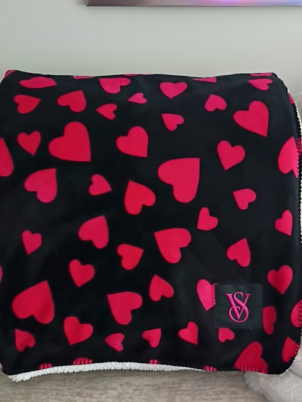 Victoria's Secret Black & Hot Pink Heart Plush Throw